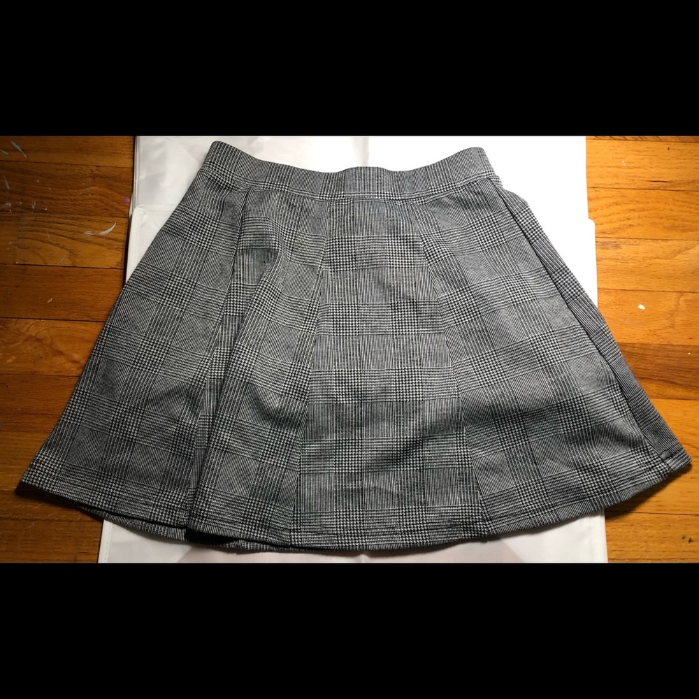 Charlotte Russe shirt flowy skirt. Only worn a few times, good condition!